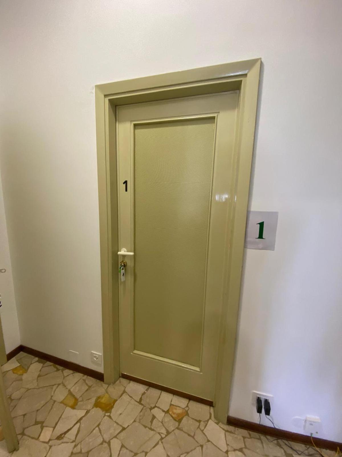 Megaride'S Dependance Hotell Como Exteriör bild